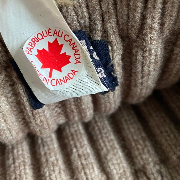 Norla knitted hat. - Picture 8 of 8